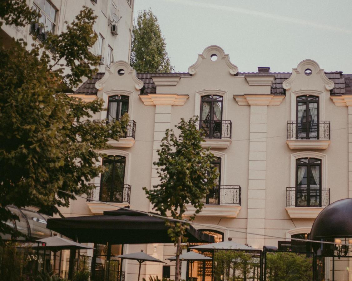 Arte Boutique Hotel Tirana Exterior foto
