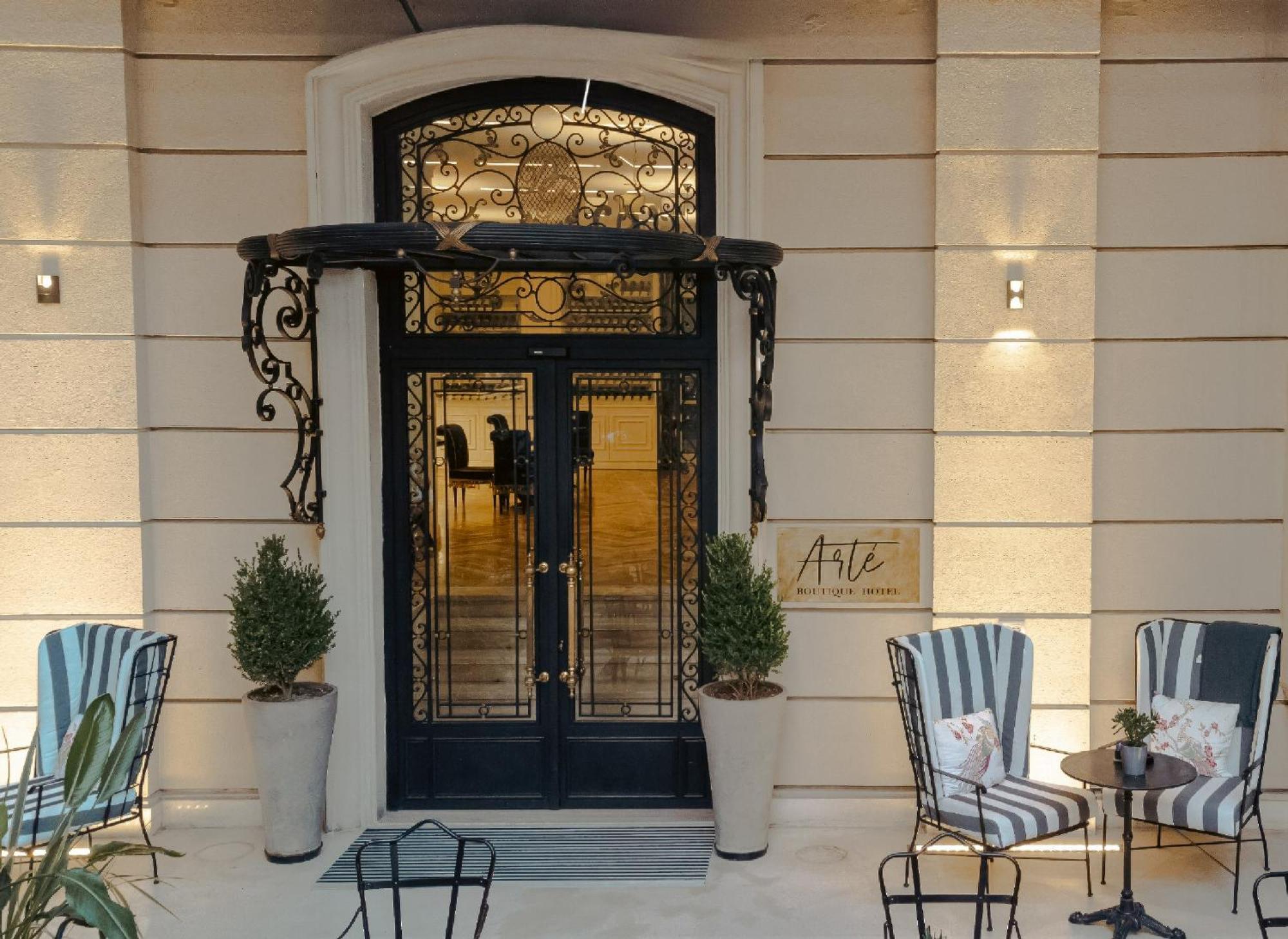 Arte Boutique Hotel Tirana Exterior foto